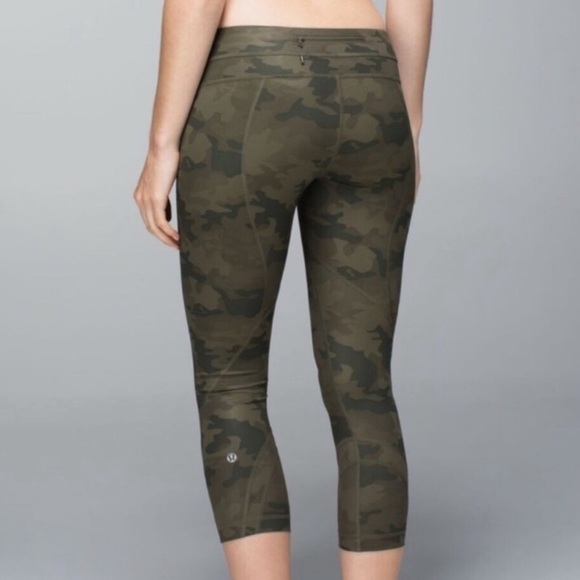 lululemon athletica Pants - LULULEMON Run: Inspire Crop II Luxtreme Camo